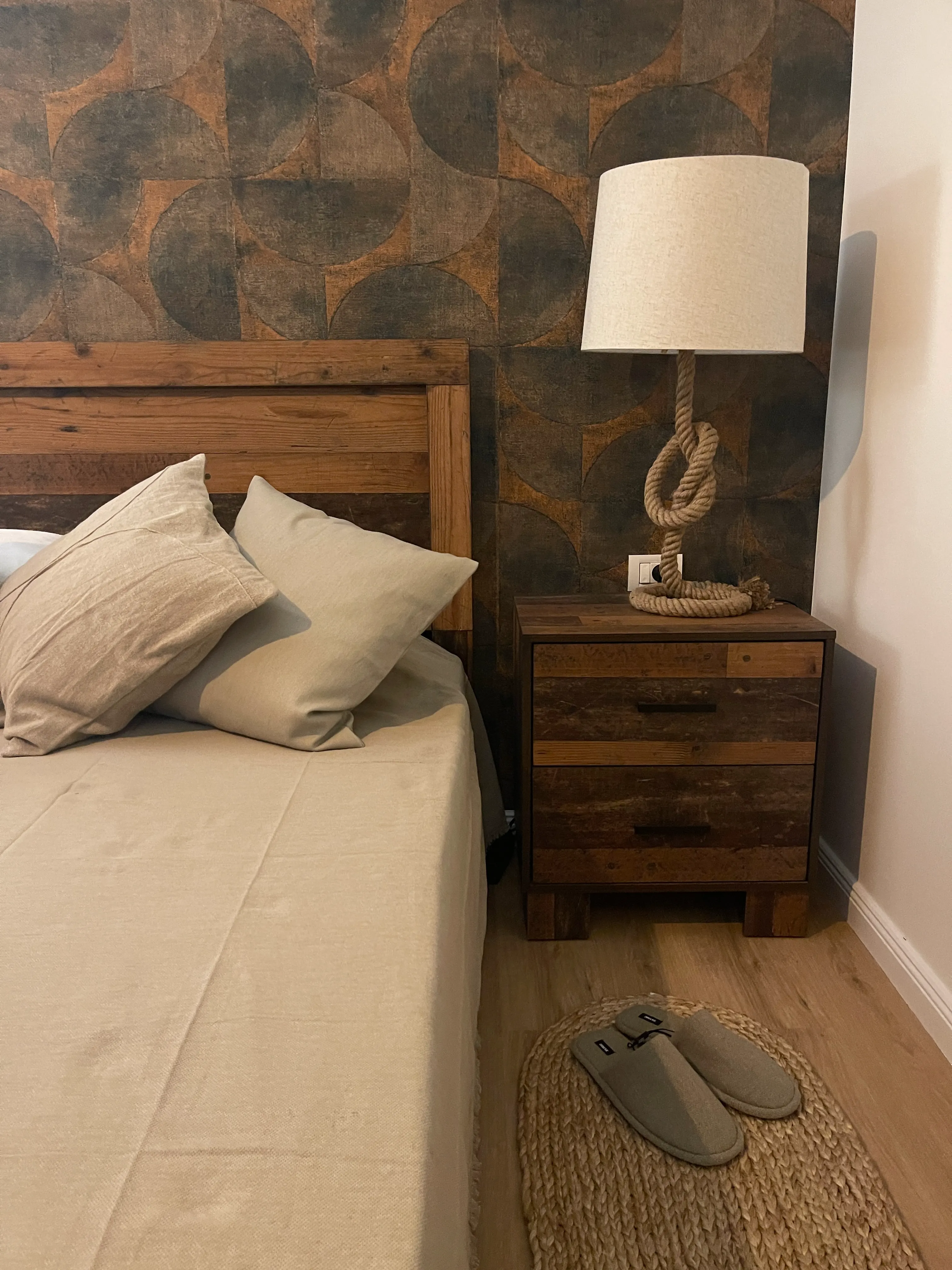 Birou de acasă luminos