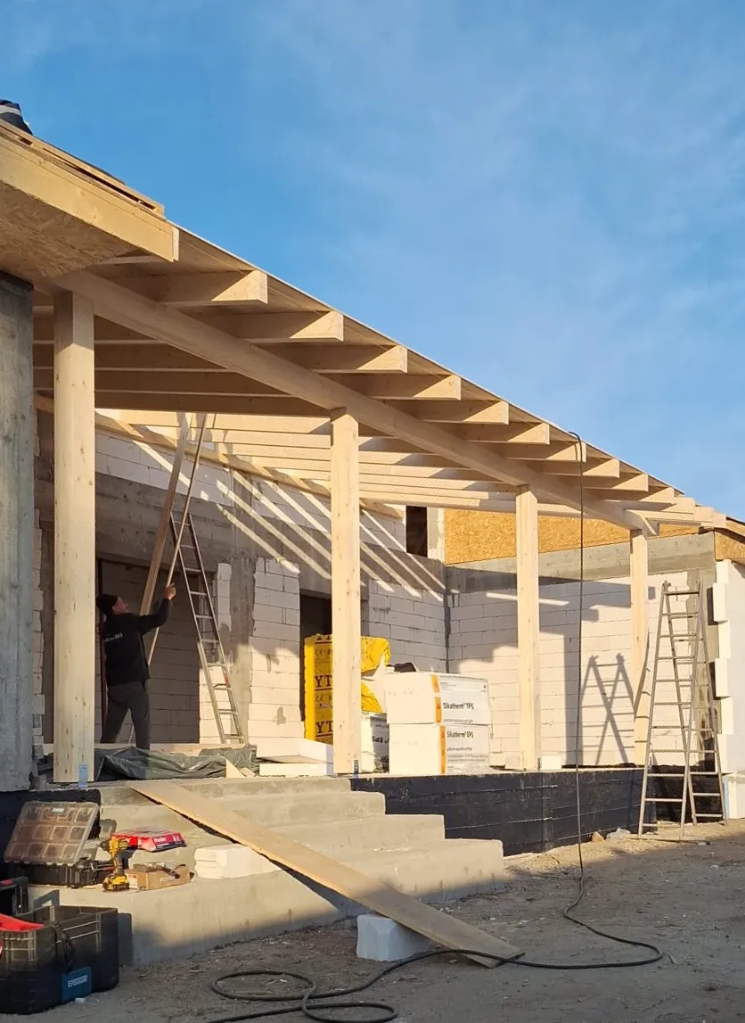 Realitate - Vedere exterioară